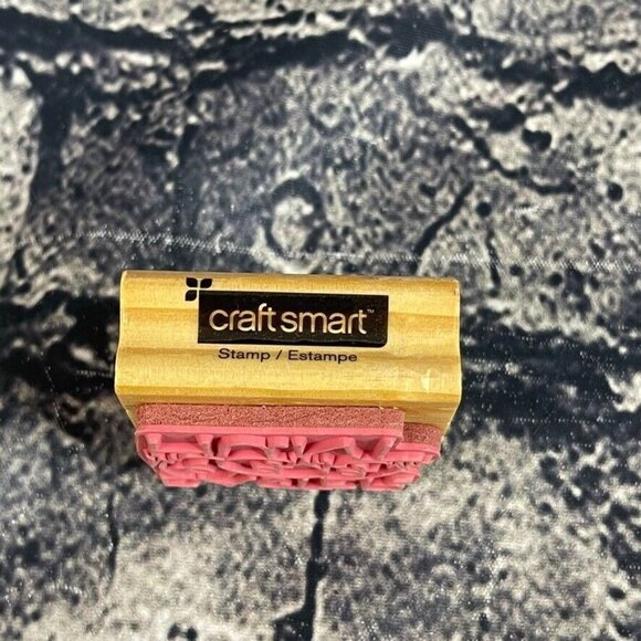 CraftSmart EASTER EGG HUNT Wood Mounted Stamp Craft Smart Mounted Rubber Stamp - Picture 2 of 6